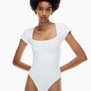 Aritzia Babaton Short Sleeve Contour Bodysuit White
